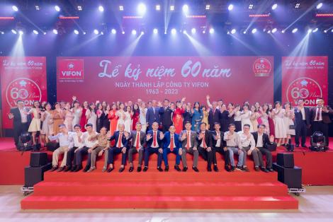 Món quà sinh nhật đầy tự hào của VIFON: đứng đầu thị trường Ba Lan cùng danh hiệu “Tập thể lao động xuất sắc”